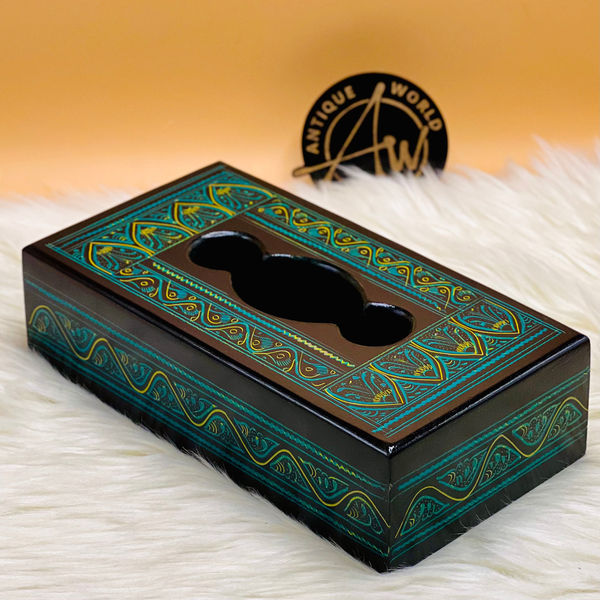 Laquer Art Tissue Box
