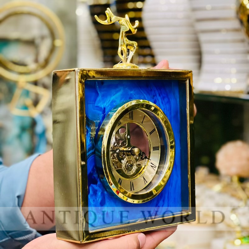 Oceanic Dialed Square Time piece