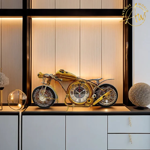 Retro Metal Motorcycle Table Clock