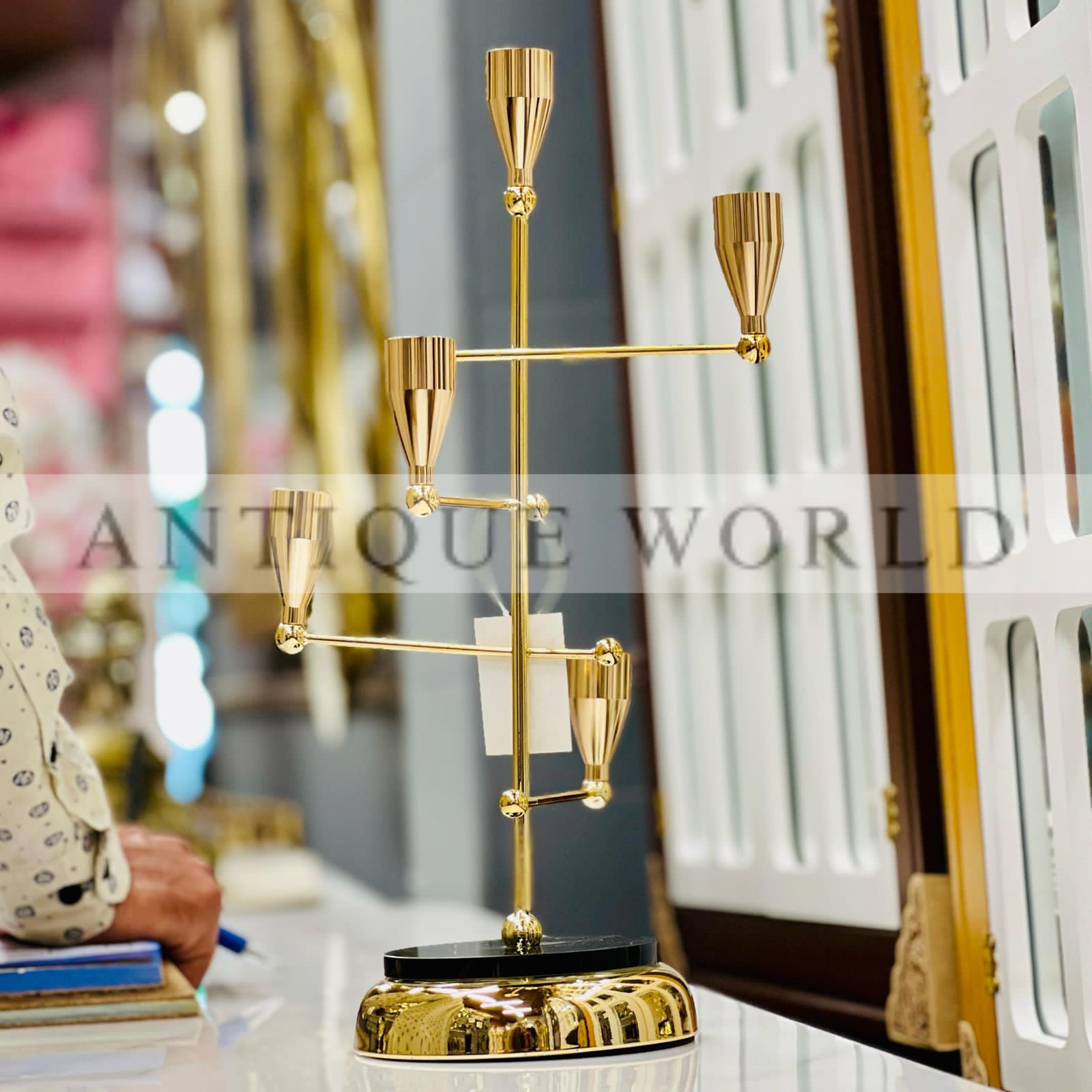 Multi-Armed Orbit Candle Stand