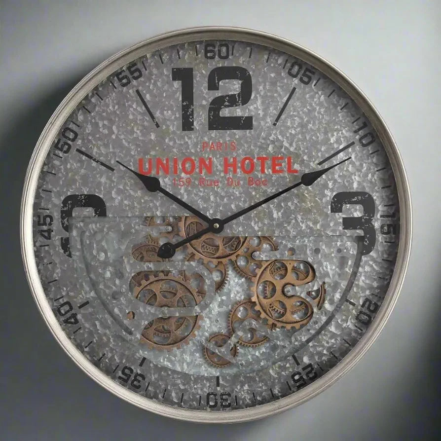 Real Moving Gears Retro Wall Clock