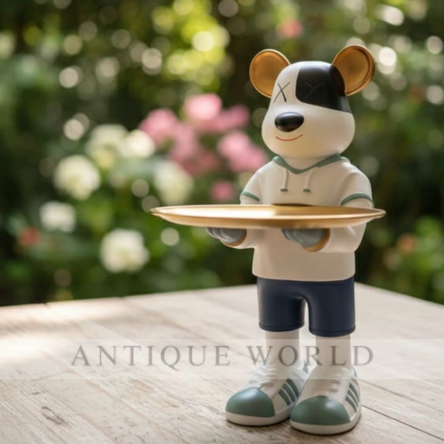 The Sporty Golden-Tray Servant Figure