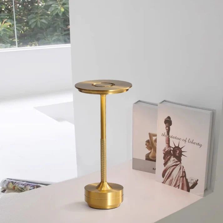 Wireless Aluminium LED Table Lamp