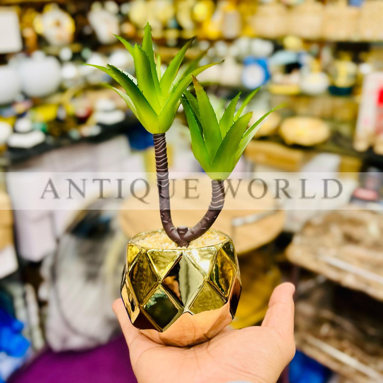 Artificial Plant ē Block Textured Gold Pot