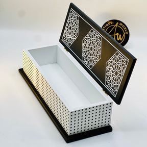 Royal Design Beautiful Jewellery Holder