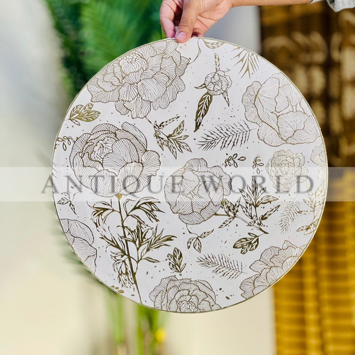 Round Shaped Gold Textured Mat( Set Of 2)