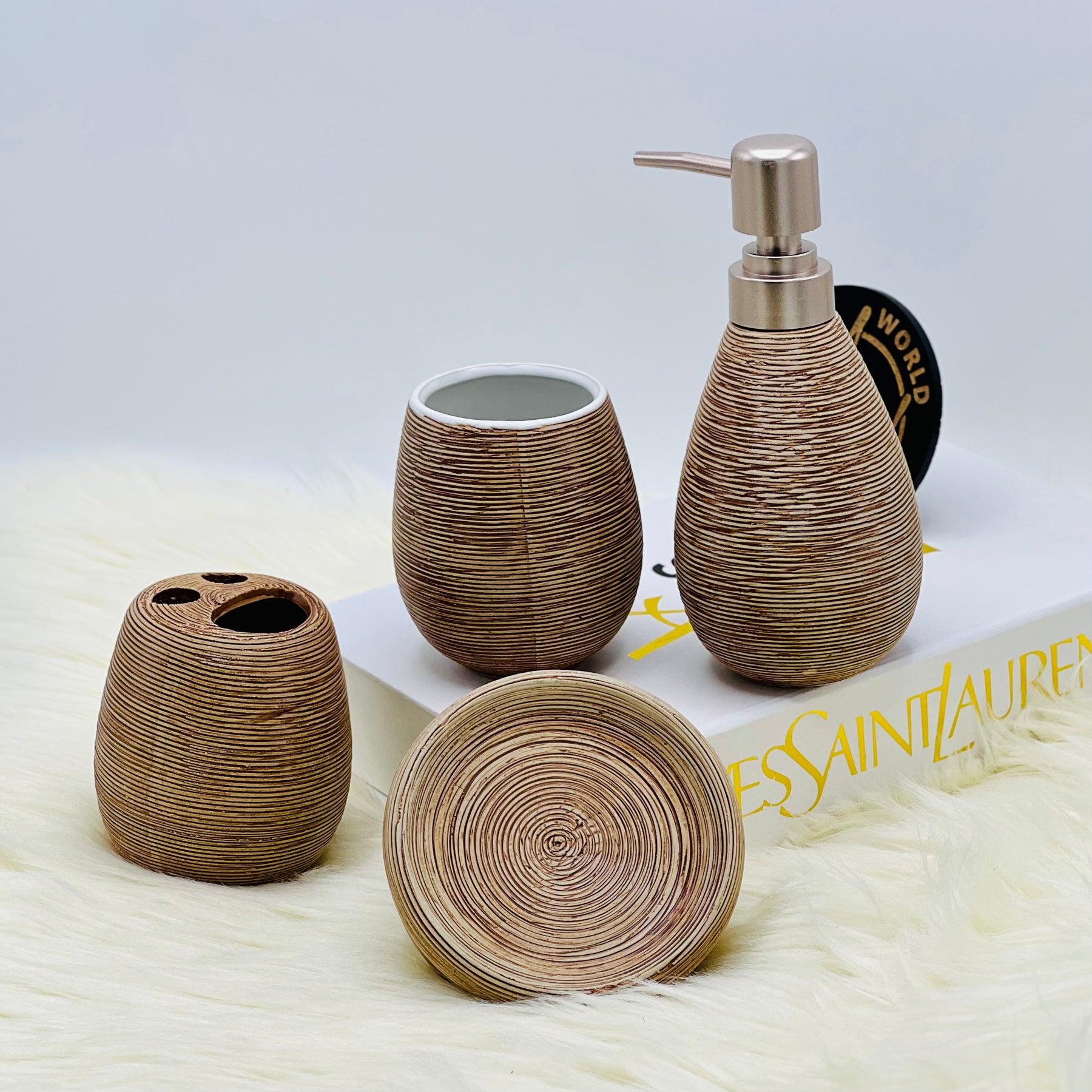 Check Texture Ceramic Bath Set-4pcs