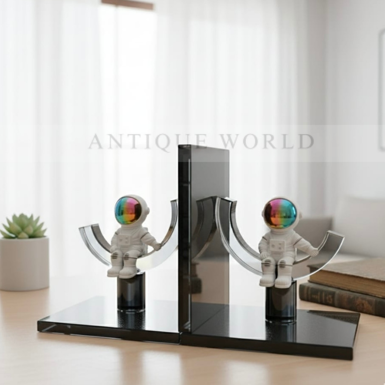 Astronaut Figurine Glass Bookends