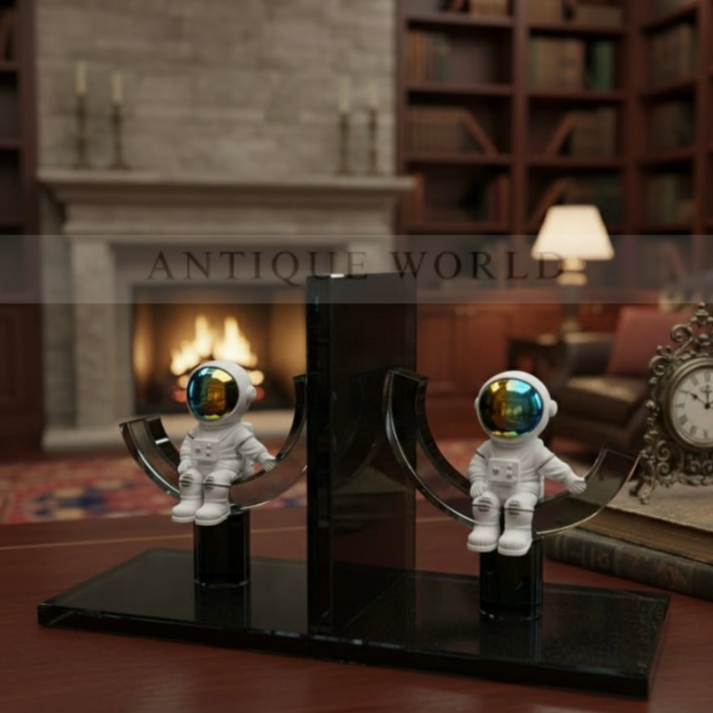 Astronaut Figurine Glass Bookends