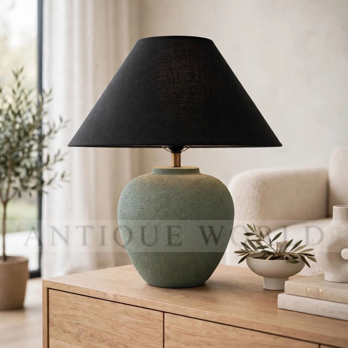 Rustic Gold Urn Table Lamp 1 pc