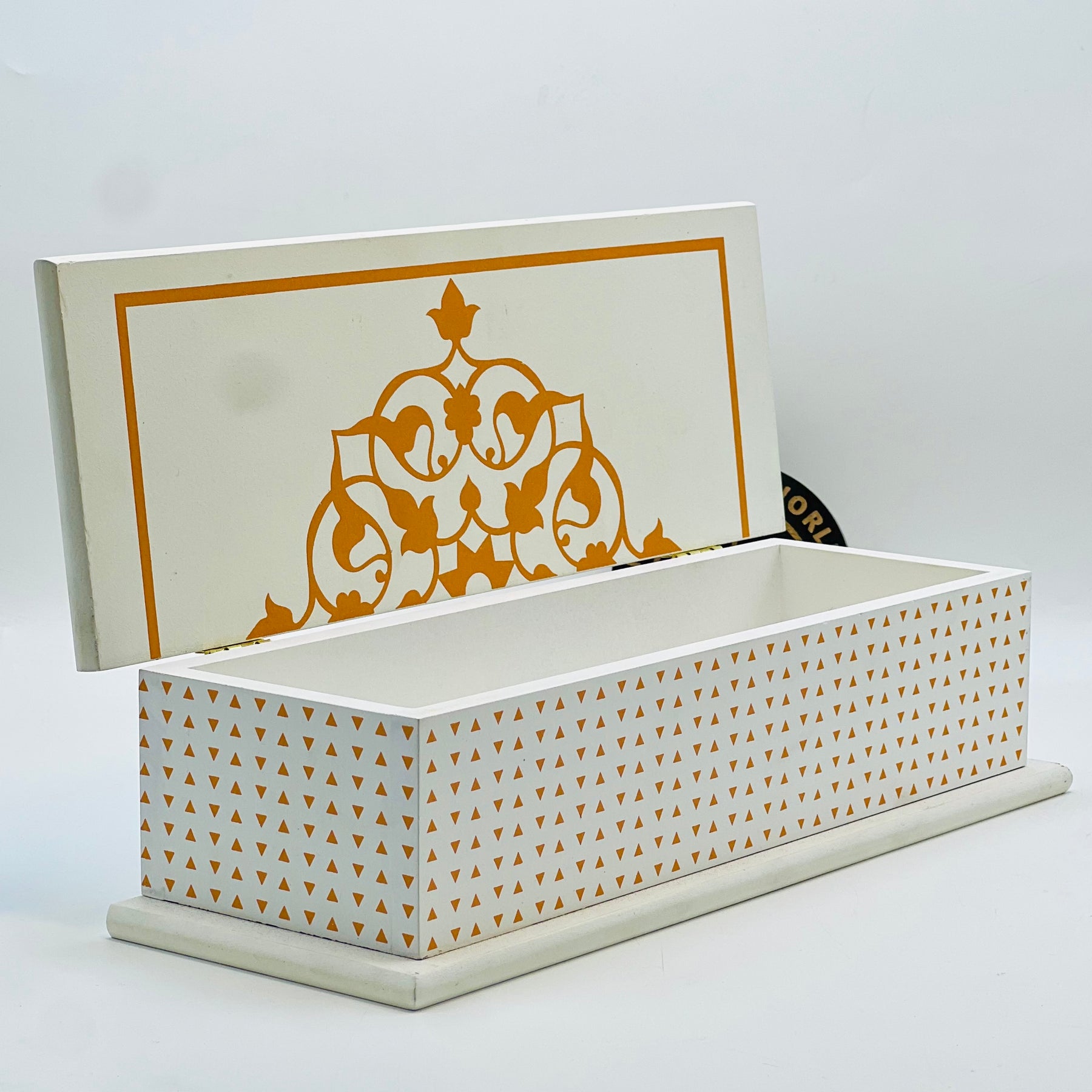 Royal Design Beautiful Jewellery Holder