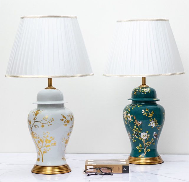 Gold and White Luxurious Ceramic Table Lamp