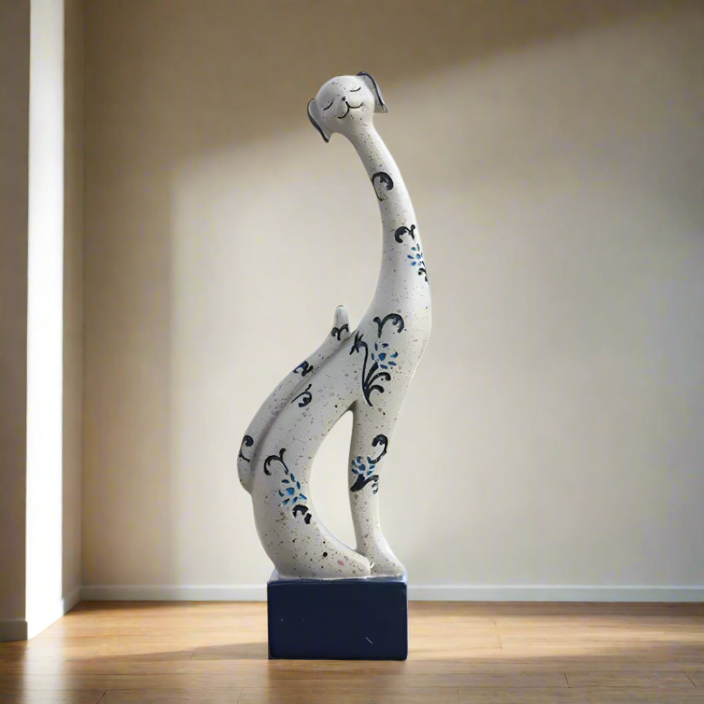Cute Sculpture for Bookshelf