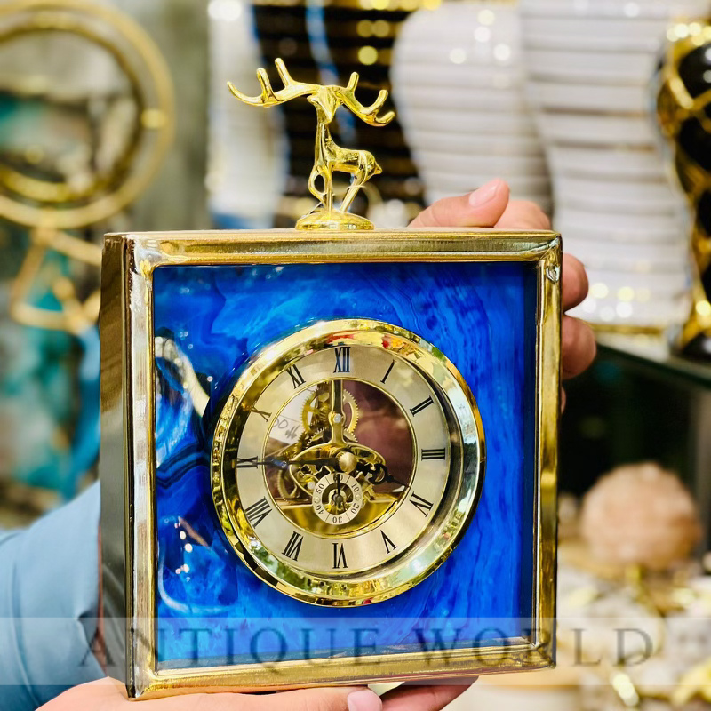 Oceanic Dialed Square Time piece