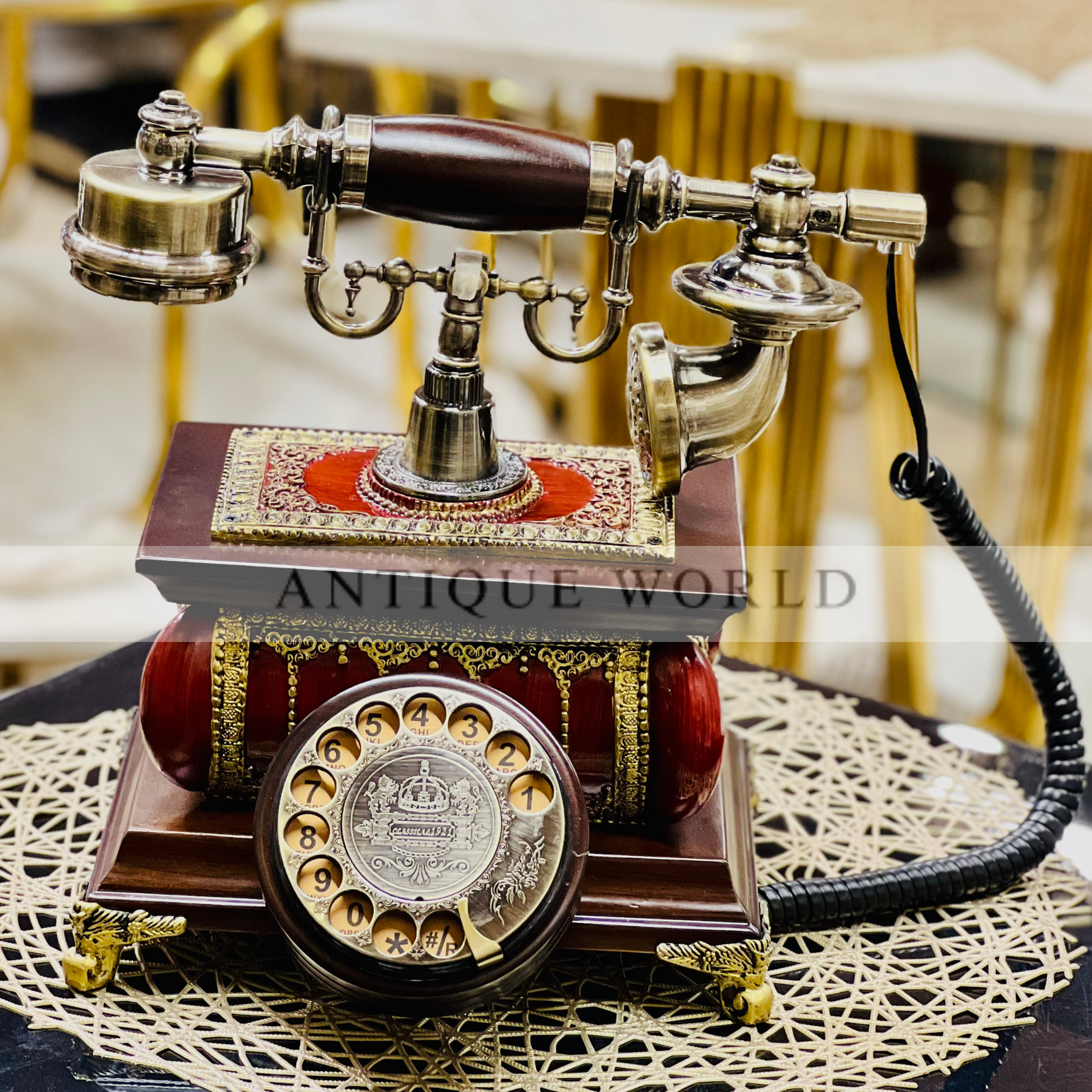 Retro Rotatory Dial with Radial Royal Telephone Decor