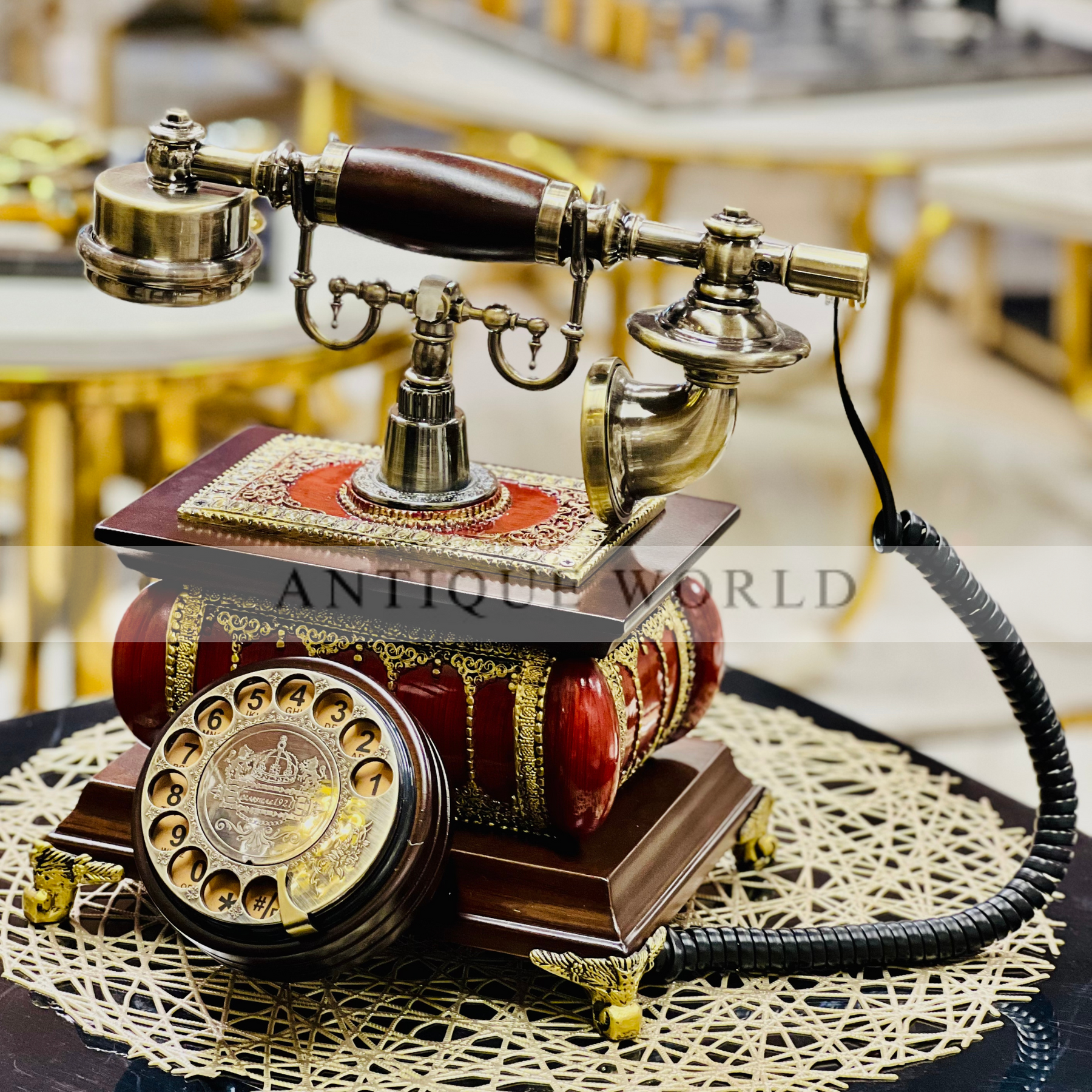 Retro Rotatory Dial with Radial Royal Telephone Decor