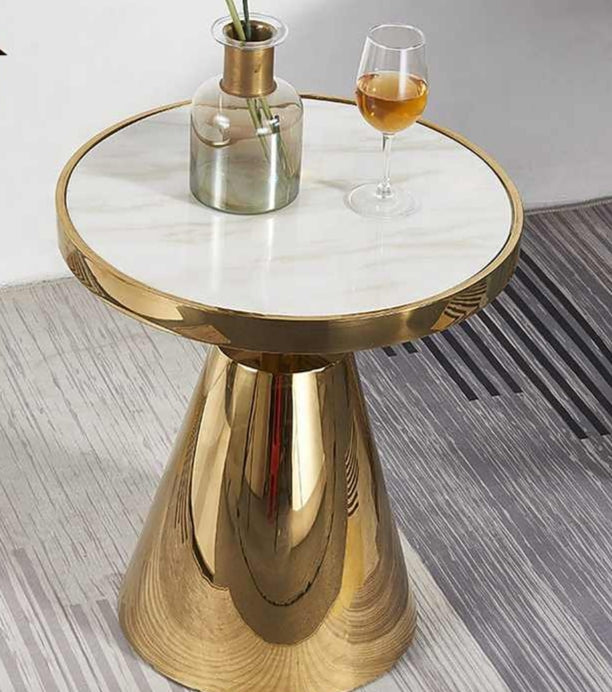 Vintage Marble Top ē Metal Based Mini Table