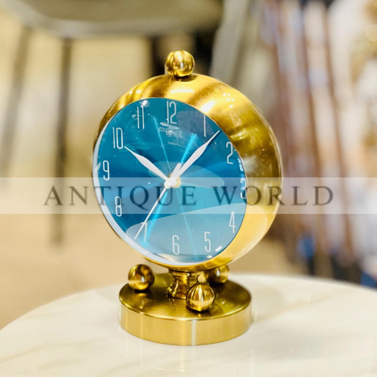 Minimalist Zinc Dial Metal Table Clock