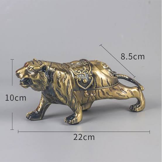 Tiger Shaped Metal Astray