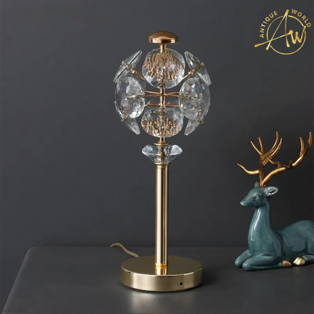 Elegant Powerful Table  Decor