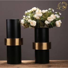 Europese Modern Eenvoudige Black Metal Flower Vase Decor (1 Pc )