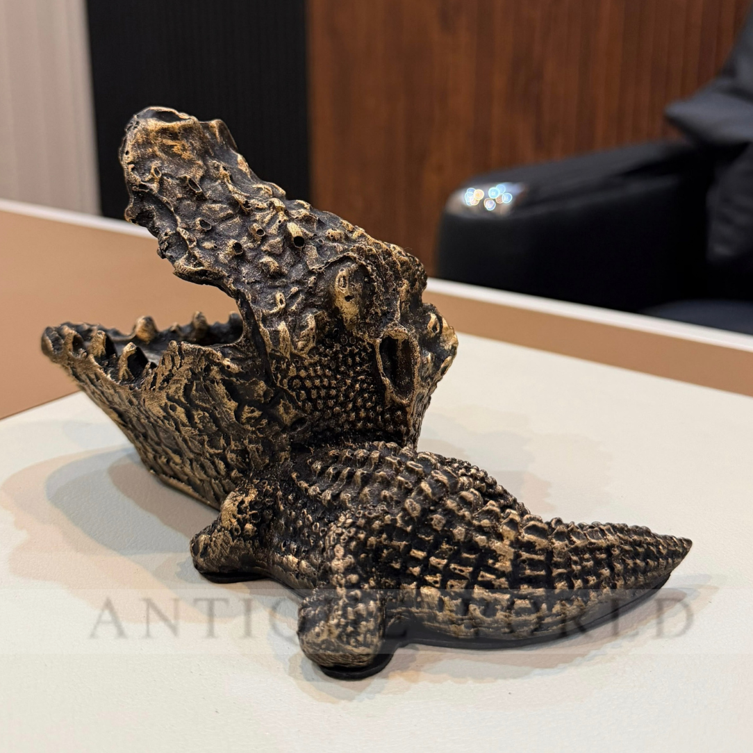 Antique Black & Gold Crocodile Elegance Ash Tray & Card Holder & Sculpture