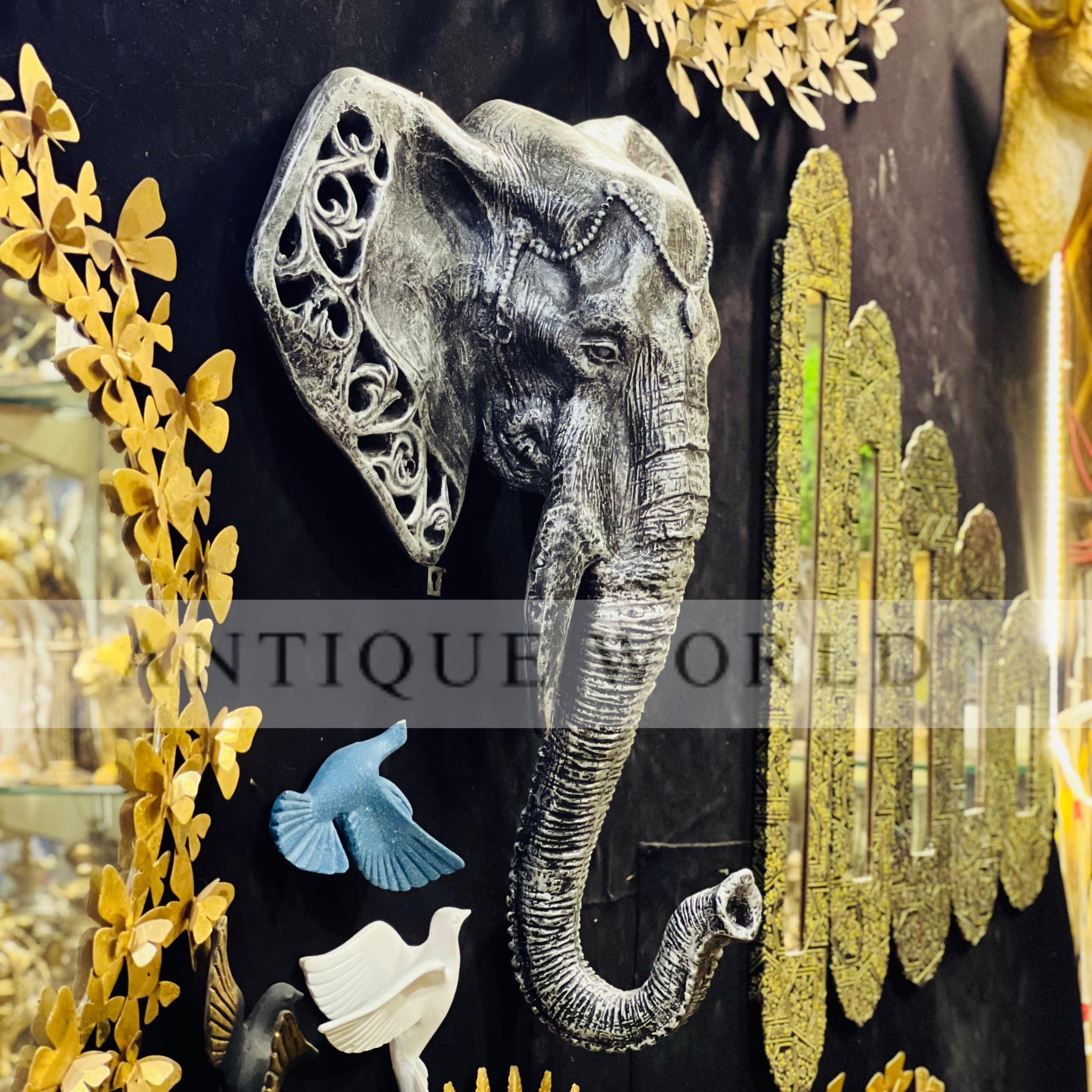 Regal Trunk Wall Accent