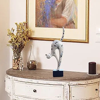 Cute Sculpture for Bookshelf