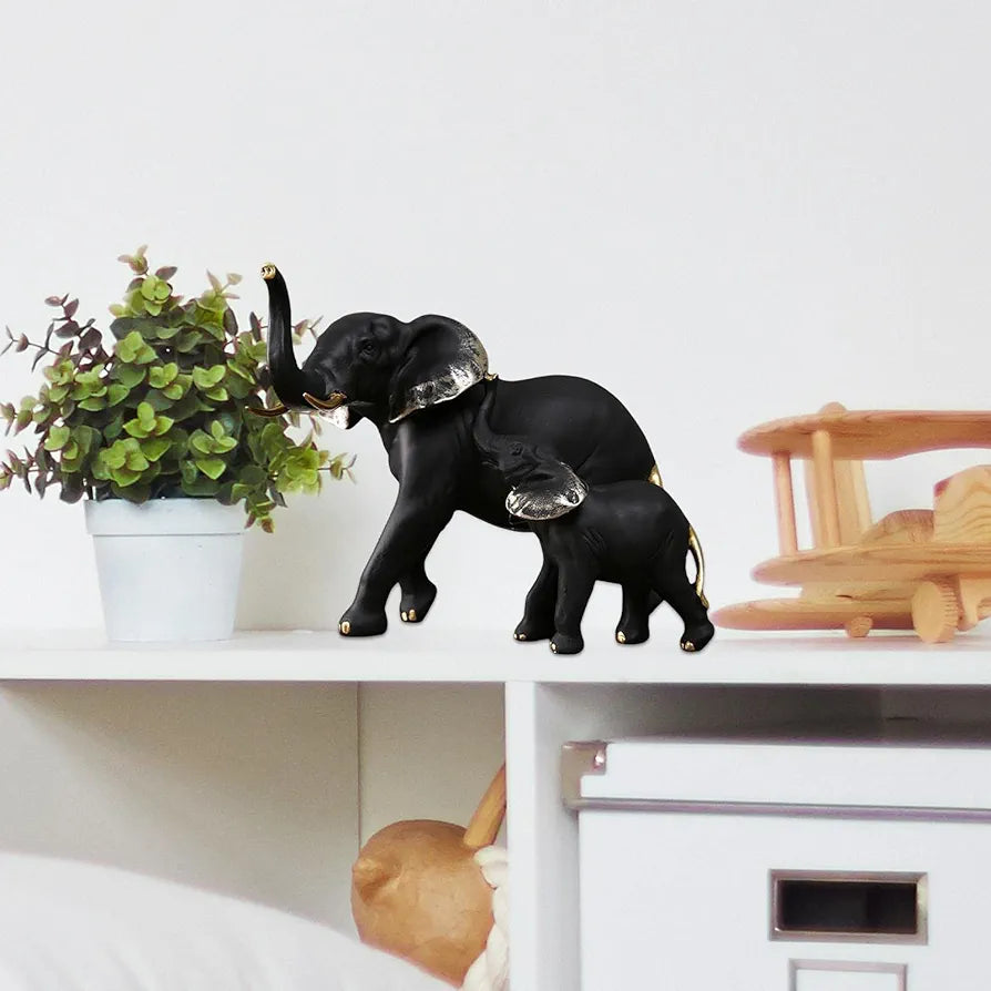Resin Figurines Sculpture Ornament
