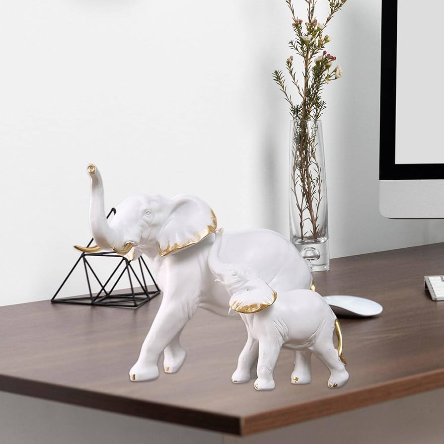 Resin Figurines Sculpture Ornament