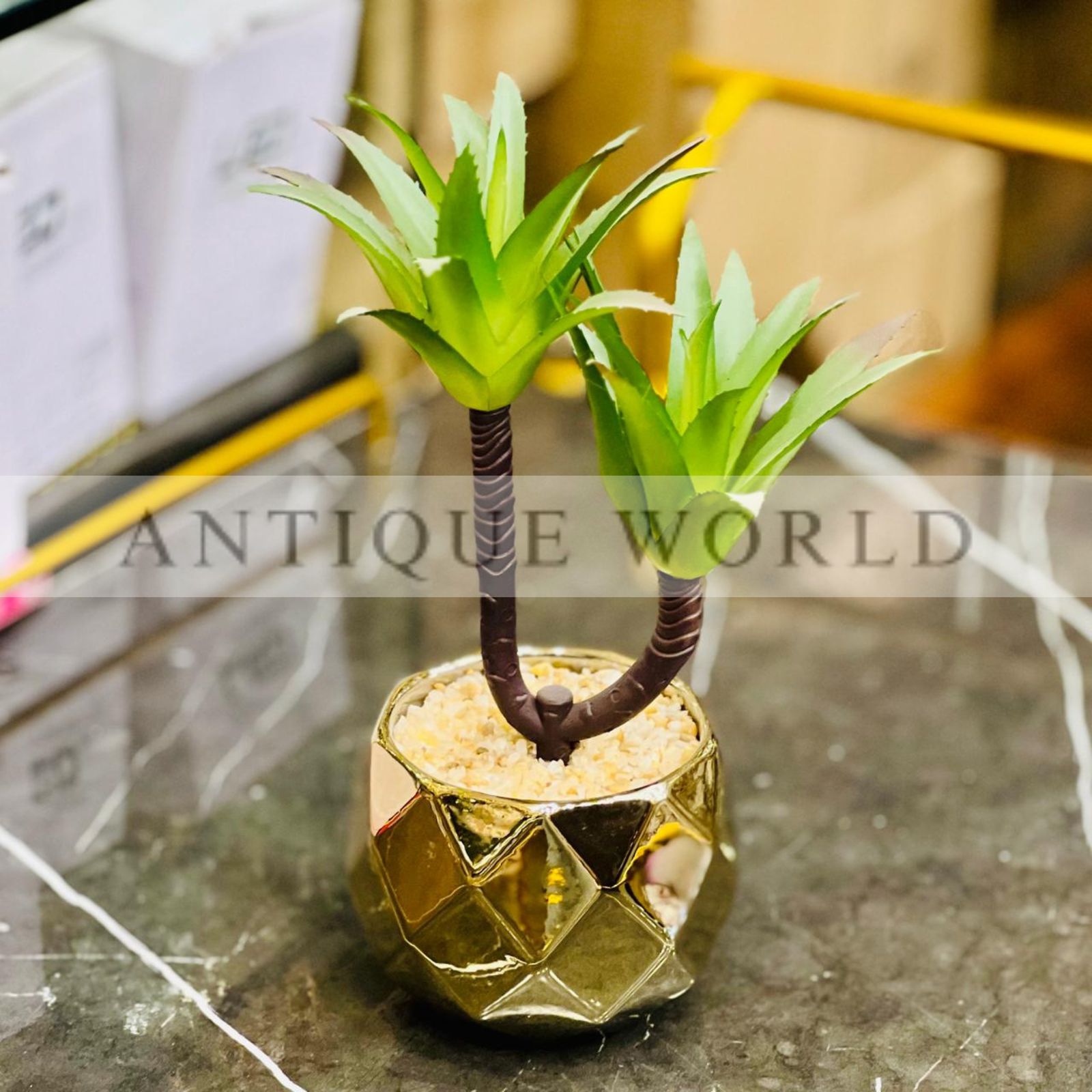 Artificial Plant ē Block Textured Gold Pot