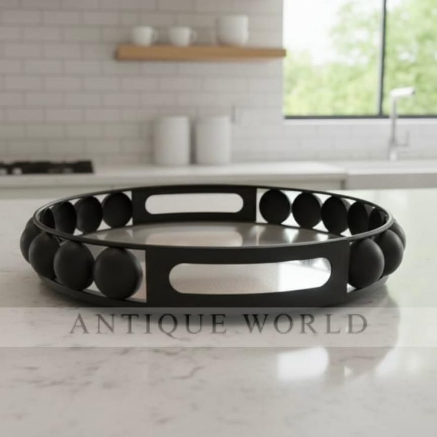 Metallic Nesting Platters ( Set of Two )