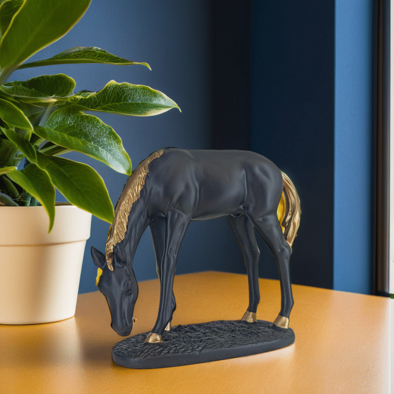 Polyresin White Horse Idol Statue
