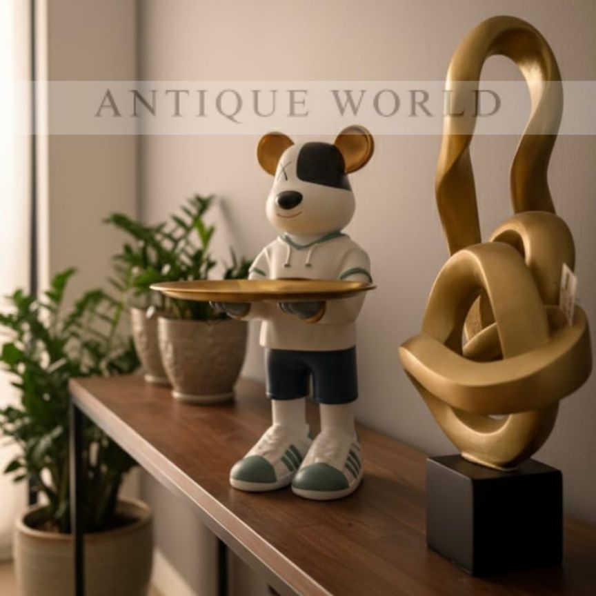 The Sporty Golden-Tray Servant Figure