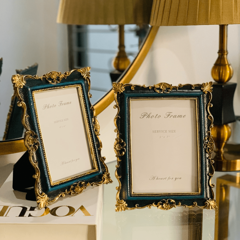 Resin luxurious Photo Frames 2pc