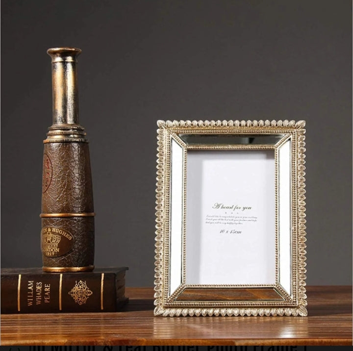 Resin & Mirror Photo Frame (1Pc)